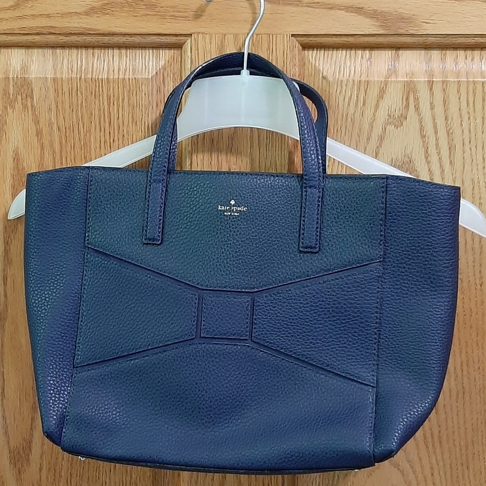 Kate Spade New York Bridge Place Small Francisca Leather Tote - Picture 7 of 7